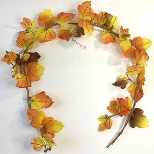 Realistic Artificial Leaf Garland Stiff Bendable Faux Leaves 54” Fall Autumn